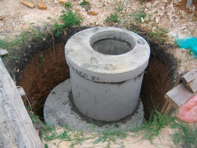 Как сделать канализацию из бетонных колец своими руками; пошаговая инструкция